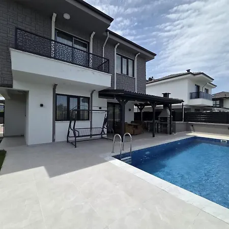 Peaceful Vacation, Luxury Detached *
